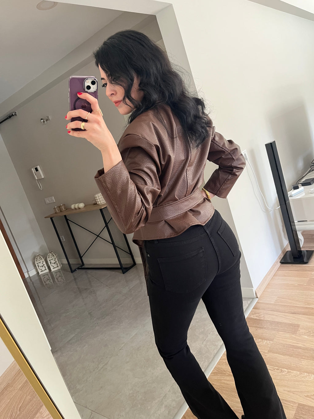 Kahverengi Vatkalı Kemerli Deri Ceket