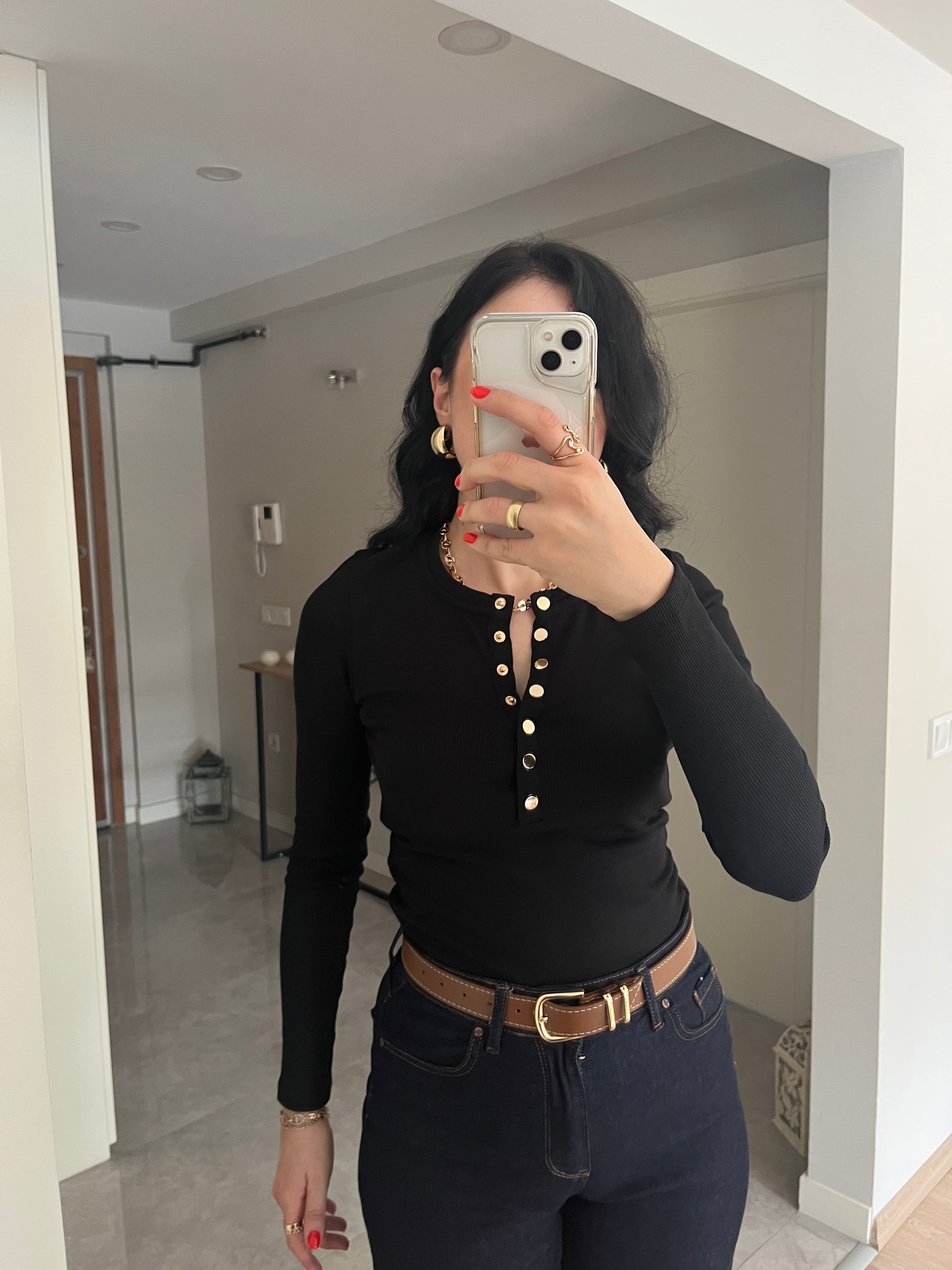 Gold Çıçıt Düğmeli Basic Body -Siyah