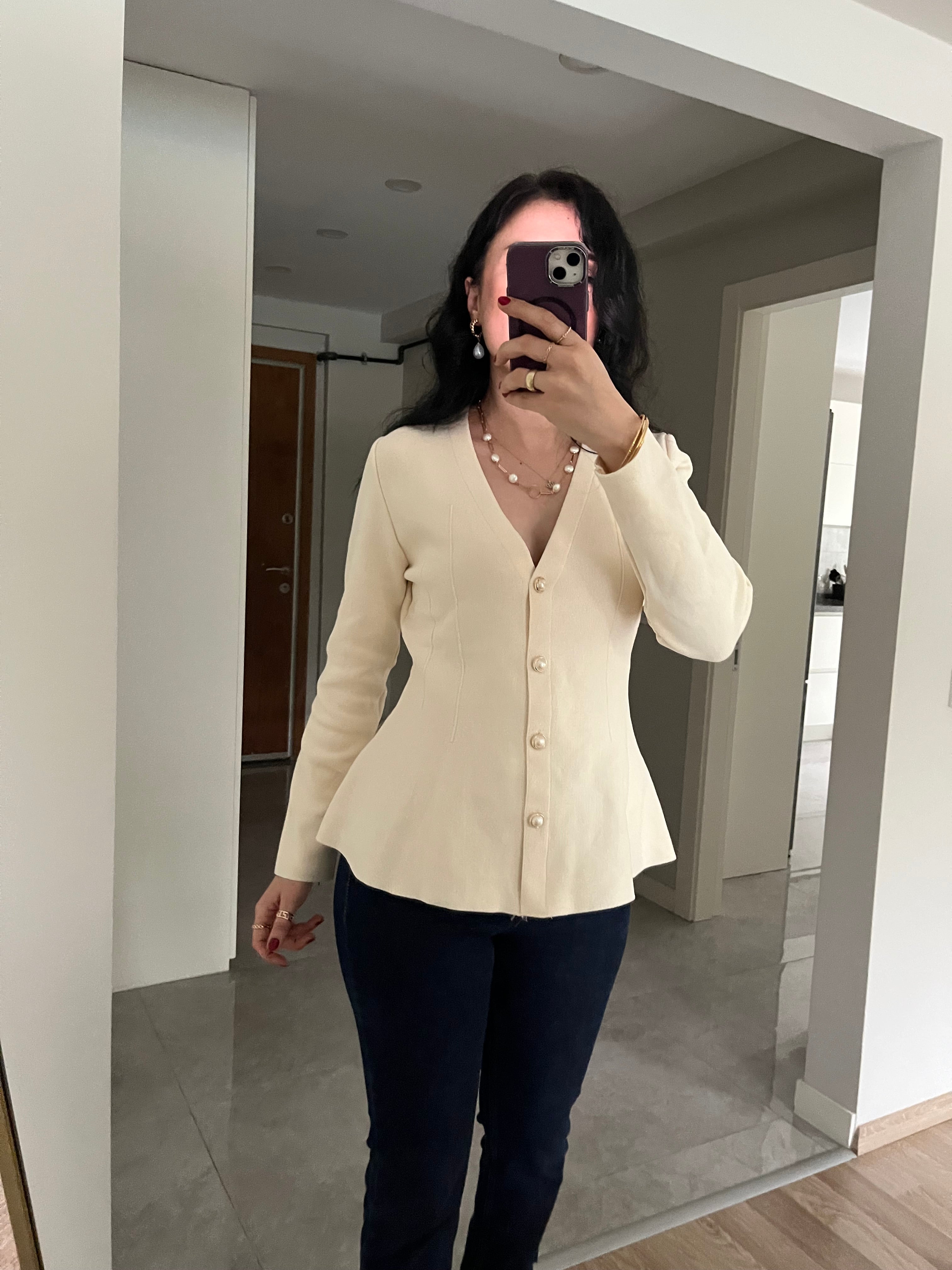 Ekru İnci Düğmeli Çelik Triko Bluz