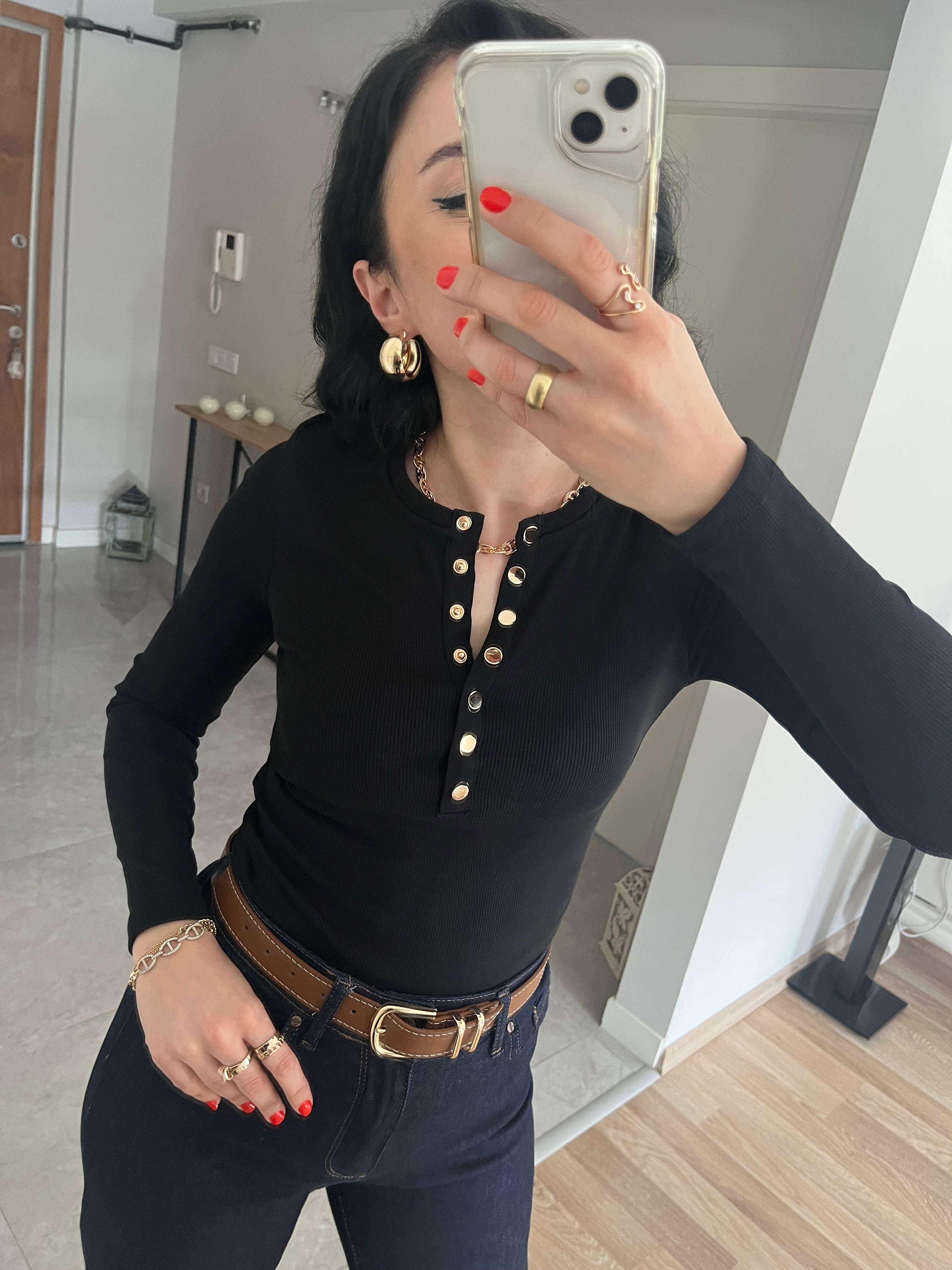 Gold Çıçıt Düğmeli Basic Body -Siyah