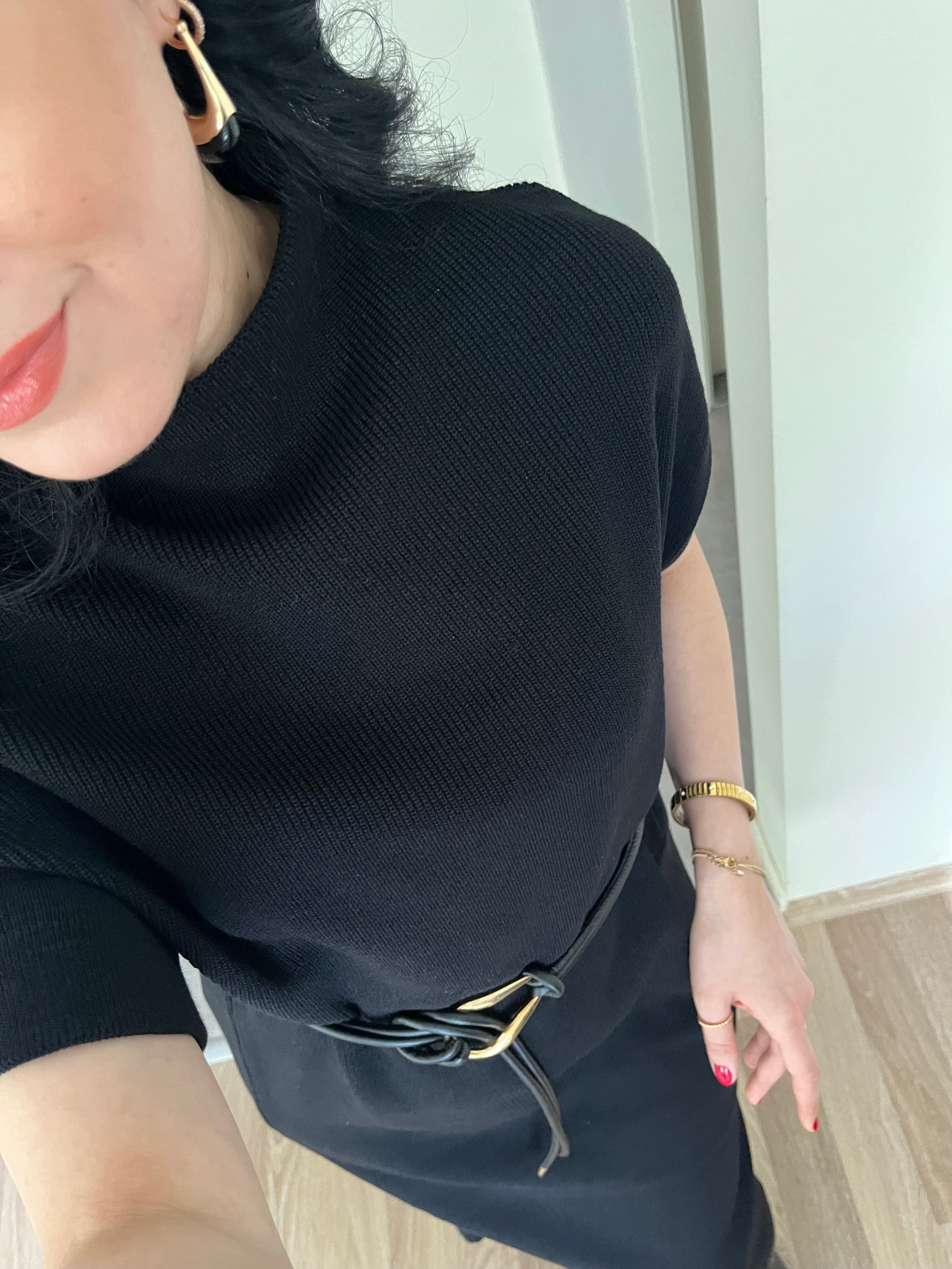 Siyah Yarasa Kol Triko Elbise